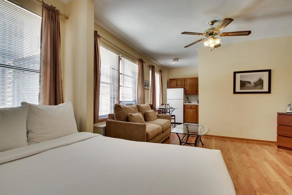 Dewitt Hotel And Suites Chicago Zimmer foto